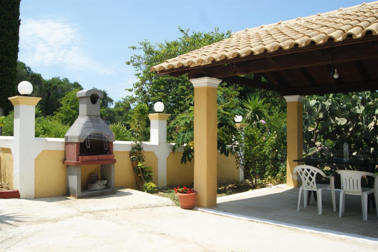 Villa Bouka Astrakeri ภายนอก รูปภาพ